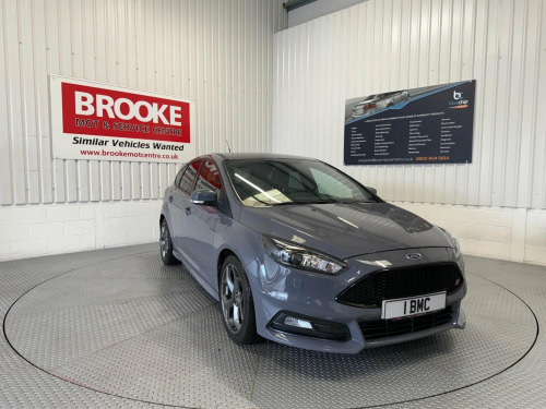 Ford Focus  2.0 TDCi ST-3 Euro 6 (s/s) 5dr