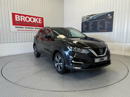 Nissan Qashqai  1.5 dCi N-Connecta Euro 6 (s/s) 5dr