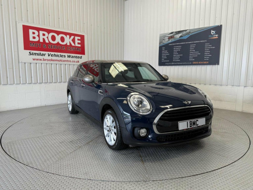 MINI Clubman  1.5 Cooper Euro 6 (s/s) 6dr