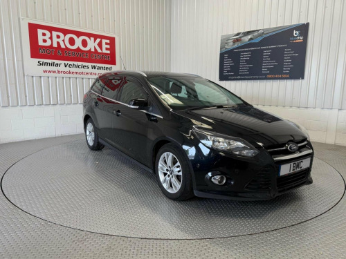 Ford Focus  1.6 TDCi ECOnetic Titanium Navigator Euro 5 (s/s) 5dr
