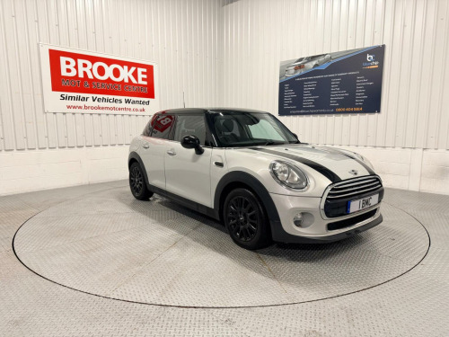 MINI Hatch  1.5 Cooper Euro 6 (s/s) 5dr 