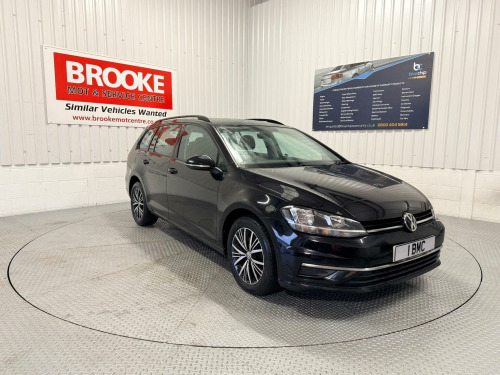 Volkswagen Golf  1.6 TDI SE Nav Euro 6 (s/s) 5dr 