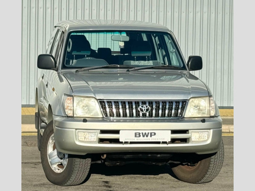 Toyota Land Cruiser Colorado  3.0 D-4D GX 5dr (8 Seat)