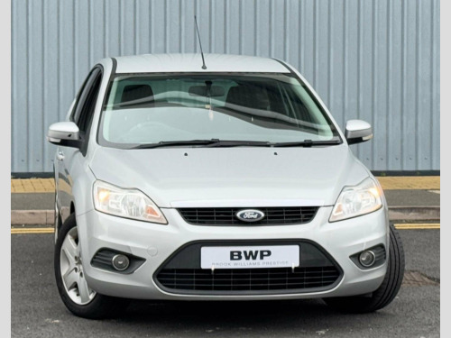 Ford Focus  1.6 Style 5dr