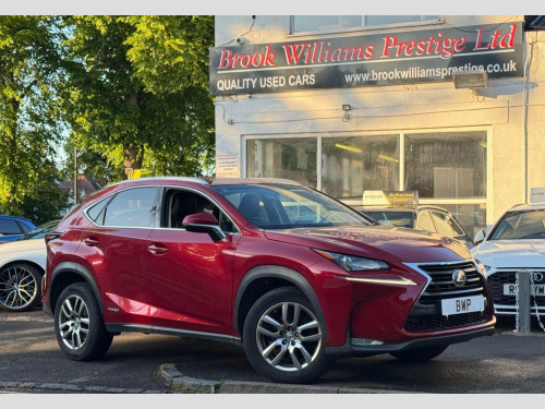 Lexus NX 300h  2.5 300h Luxury E-CVT 4WD Euro 6 (s/s) 5dr