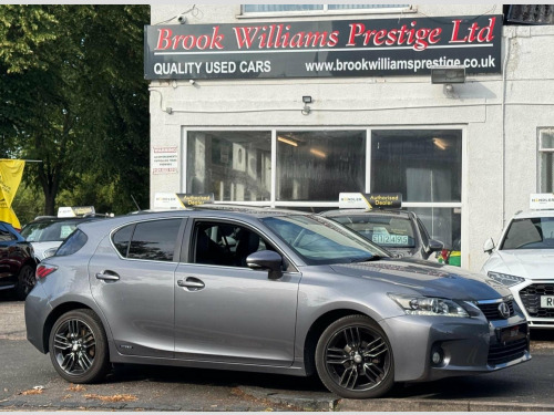 Lexus CT 200h  1.8 200h SE-L CVT Euro 5 (s/s) 5dr