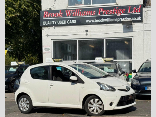 Toyota AYGO  1.0 VVT-i Move MultiMode Euro 5 5dr
