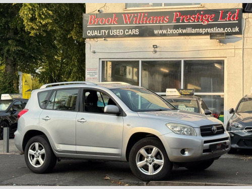 Toyota RAV4  2.0 V-Matic XT-R Euro 4 5dr