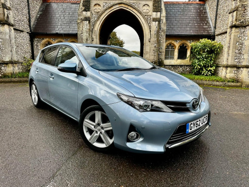 Toyota Auris  1.6 V-Matic Excel Euro 5 5dr