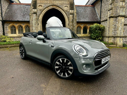 MINI Convertible  1.5 Cooper Exclusive Euro 6 (s/s) 2dr