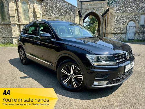 Volkswagen Tiguan  2.0 TDI BlueMotion Tech SE Navigation DSG 4Motion Euro 6 (s/s) 5dr
