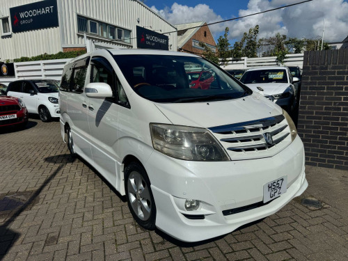 Toyota Alphard  -