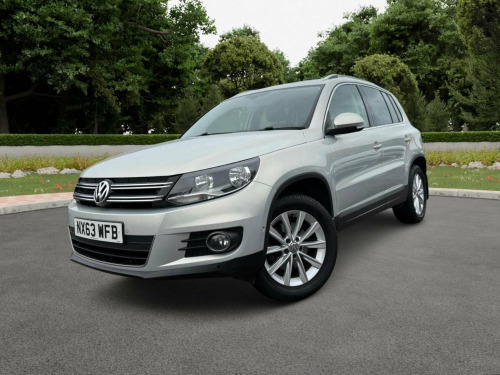 Volkswagen Tiguan  2.0 TDI BlueMotion Tech SE DSG 4WD Euro 5 (s/s) 5dr