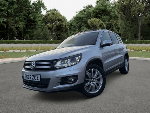 Volkswagen Tiguan  2.0 TDI BlueMotion Tech SE DSG 4WD Euro 5 (s/s) 5dr 