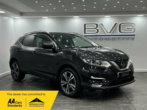 Nissan Qashqai  1.5 dCi N-Connecta Euro 6 (s/s) 5dr