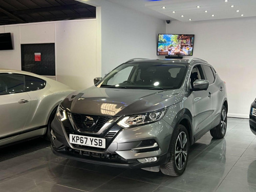 Nissan Qashqai  1.5 dCi N-Connecta Euro 6 (s/s) 5dr