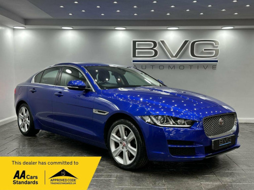 Jaguar XE  2.0d Portfolio Auto AWD Euro 6 (s/s) 4dr