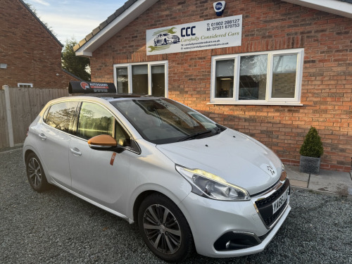 Peugeot 208  1.2 PureTech Roland Garros