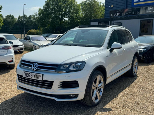 Volkswagen Touareg  3.0 TDI V6 BlueMotion Tech R-Line Tiptronic 4WD Euro 5 (s/s) 5dr