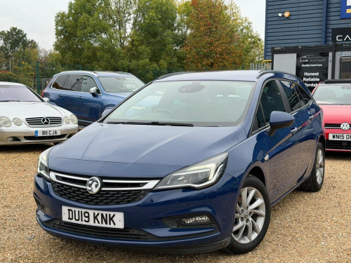 Vauxhall Astra  1.6 CDTi ecoTEC BlueInjection Tech Line Nav Sports Tourer Euro 6 (s/s) 5dr