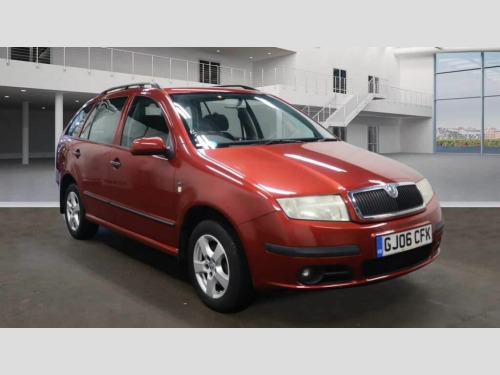 Skoda Fabia  1.4 16V Elegance 5dr