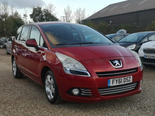 Peugeot 5008  1.6 HDi Family Euro 5 5dr