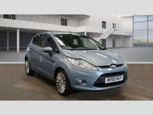 Ford Fiesta  1.4 Titanium 5dr