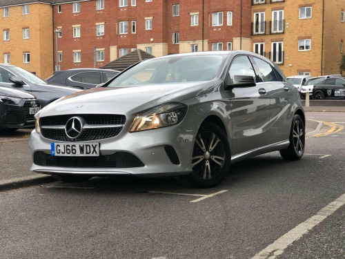 Mercedes-Benz A-Class A180 1.6 A180 SE (Executive) 7G-DCT Euro 6 (s/s) 5dr