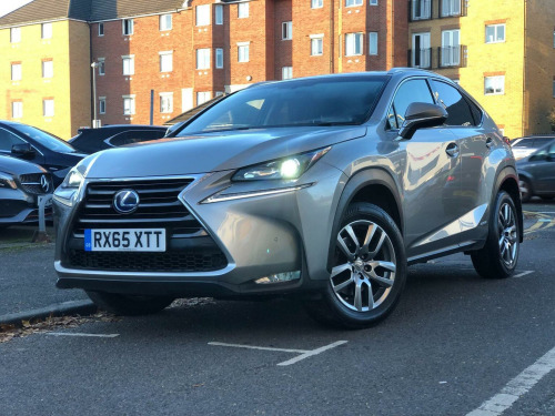 Lexus NX 300h  2.5 300h Luxury E-CVT 4WD Euro 6 (s/s) 5dr 