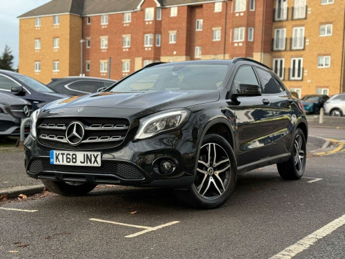 Mercedes-Benz GLA-Class GLA180 1.6 GLA180 Urban Edition 7G-DCT Euro 6 (s/s) 5dr 