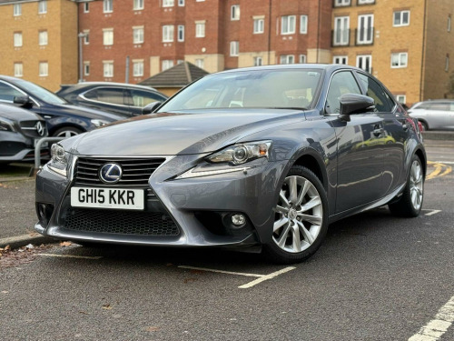 Lexus IS  2.5 300h Advance E-CVT Euro 6 (s/s) 4dr 