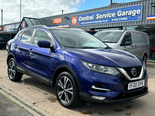 Nissan Qashqai  1.3 DIG-T N-Connecta DCT Auto Euro 6 (s/s) 5dr