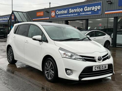 Toyota Verso  1.6 D-4D Design Euro 6 (s/s) 5dr (7 Seat)