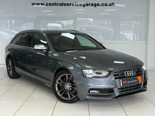 Audi S4  3.0 TFSI V6 S Tronic quattro Euro 5 (s/s) 5dr