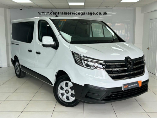 Renault Trafic  2.0 dCi 28 Advance SWB Euro 6 (s/s) 5dr (9 Seat)