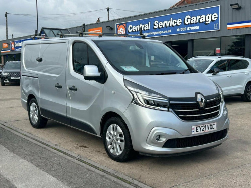Renault Trafic  2.0 dCi ENERGY 28 Sport SWB Standard Roof Euro 6 (s/s) 5dr