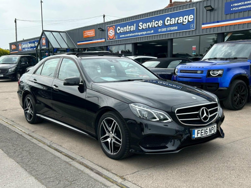 Mercedes-Benz E-Class E220 2.1 E220 BlueTEC AMG Night Edition (Premium Plus) G-Tronic+ Euro 6 (s/s) 4d