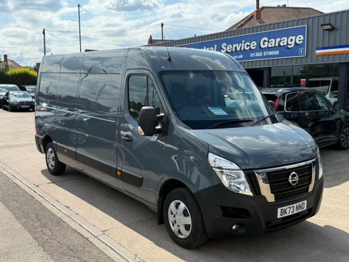 Nissan Interstar  2.3 dCi 35 Tekna FWD L3 H2 Euro 6 4dr