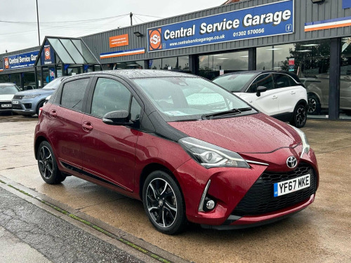 Toyota Yaris  1.5 VVT-i Blue Bi-Tone Euro 6 5dr