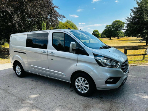 Ford Transit Custom  2.0 320 EcoBlue Limited Crew Van L2 H1 Euro 6 (s/s) 5dr (6 Seat)