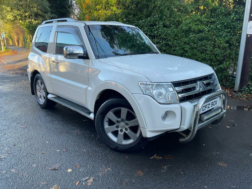 Mitsubishi Shogun  3.2 DI-DC Warrior 4WD Euro 4 3dr SWB