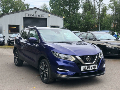 Nissan Qashqai  1.3 DIG-T N-Connecta Euro 6 (s/s) 5dr