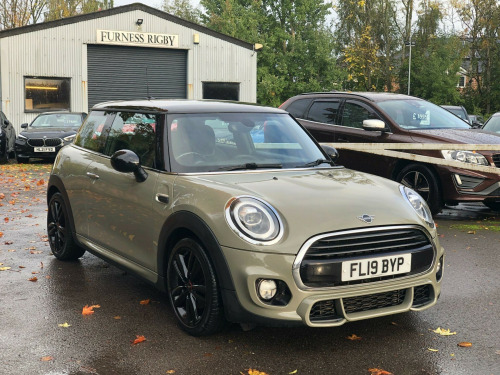 MINI Hatch  1.5 Cooper Sport Euro 6 (s/s) 3dr
