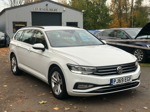 Volkswagen Passat  1.6 TDI SE Nav DSG Euro 6 (s/s) 5dr