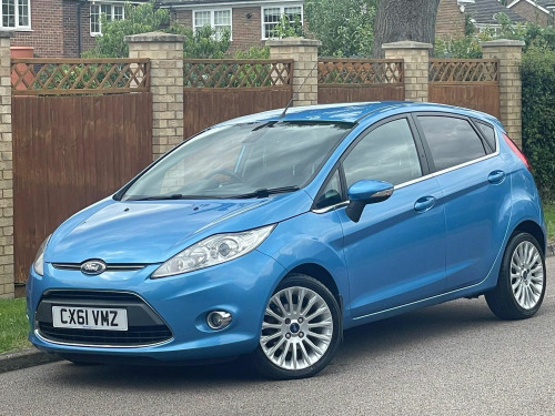 Ford Fiesta  1.4 Titanium 5dr