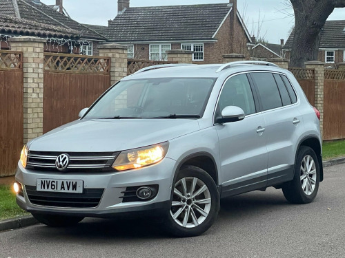 Volkswagen Tiguan  2.0 TDI BlueMotion Tech SE 4WD Euro 5 (s/s) 5dr