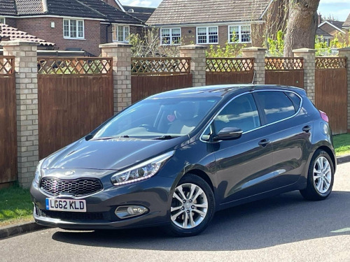 Kia ceed  1.6 CRDi EcoDynamics 3 Euro 5 (s/s) 5dr
