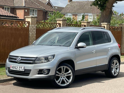 Volkswagen Tiguan  2.0 TDI BlueMotion Tech SE 4WD Euro 5 (s/s) 5dr