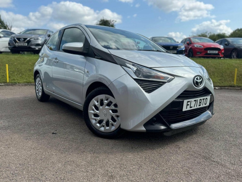 Toyota AYGO  1.0 VVT-i x-play Euro 6 (s/s) 5dr