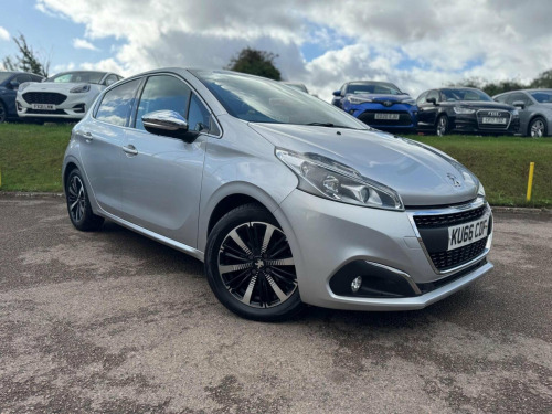 Peugeot 208  1.2 PureTech Allure Premium Euro 6 5dr